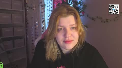 Polly online show from March 15, 2026, 1:33 am