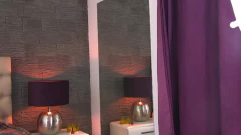 Snapshot of polly_curiouss chatting on April 29, 2026, 5:30 pm polly_curiouss online show from April 29, 2026, 5:30 pm