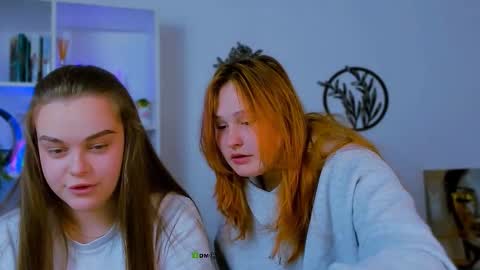 polly_cute1 online show from February 20, 2026, 12:27 pm