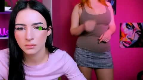 polly_cute1 online show from April 15, 2026, 7:58 pm