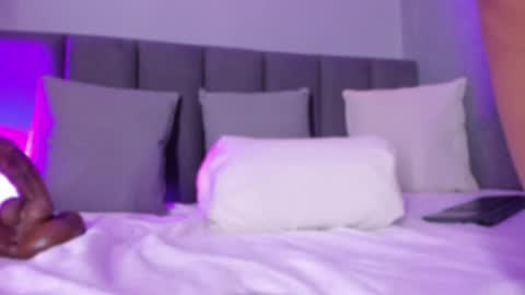 Snapshot of pollybabe_ chatting on February 19, 2025, 1:50 pm POLLY online show from February 19, 2025, 1:50 pm