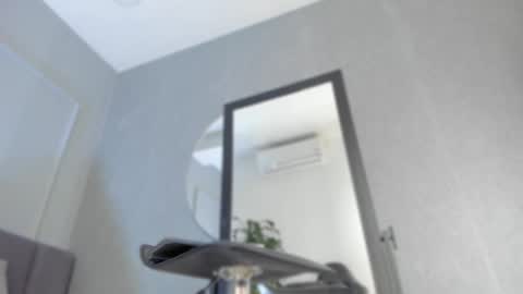 Snapshot of pollybabe_ chatting on September 30, 2025, 10:42 am POLLY online show from September 30, 2025, 10:42 am