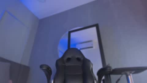 Snapshot of pollybabe_ chatting on November 11, 2025, 10:37 am POLLY online show from November 11, 2025, 10:37 am