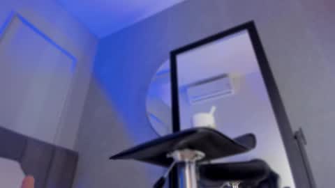 Snapshot of pollybabe_ chatting on November 12, 2025, 10:37 am POLLY online show from November 12, 2025, 10:37 am