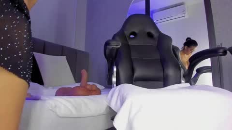 Snapshot of pollybabe_ chatting on November 14, 2025, 10:36 am POLLY online show from November 14, 2025, 10:36 am