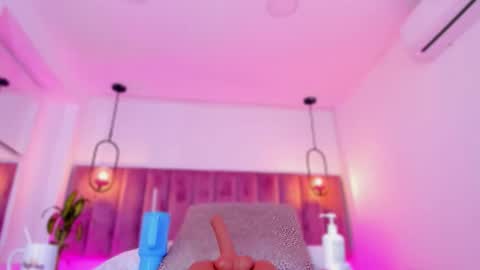 POLLY online show from March 6, 2026, 11:17 am