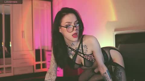 Snapshot of polusladkoye chatting on February 27, 2025, 2:32 pm Megan.online online show from February 27, 2025, 2:32 pm