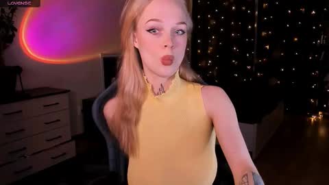 Snapshot of polusladkoye chatting on January 14, 2026, 3:50 pm Megan.online online show from January 14, 2026, 3:50 pm