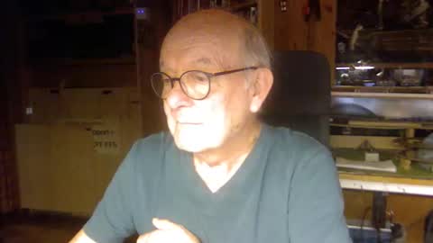 Snapshot of pomme1949 chatting on December 14, 2025, 3:17 pm pomme1949 online show from December 14, 2025, 3:17 pm