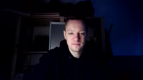 Snapshot of pommesmiteiscreme chatting on February 3, 2026, 4:12 pm pommesmiteiscreme online show from February 3, 2026, 4:12 pm