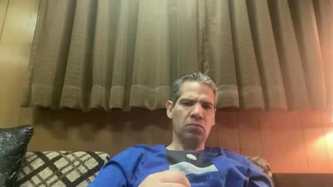 PONCH online show from November 4, 2025, 4:22 am