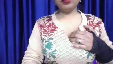 poojalady online show from January 11, 2026, 2:16 am