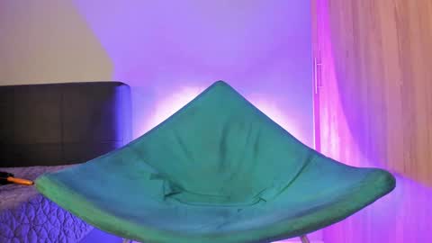 johnatan online show from December 11, 2024, 2:30 am