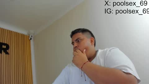 poolsexx_69 online show from September 15, 2025, 1:55 pm