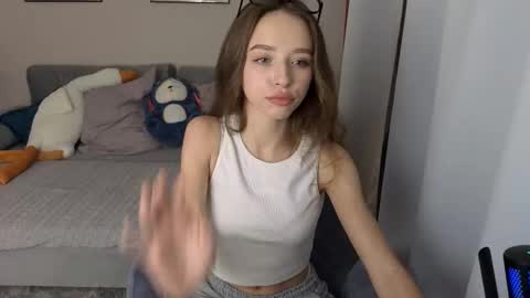 Cindy online show from October 21, 2025, 5:46 pm