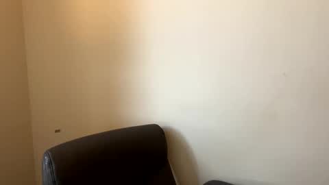 popfizzt online show from March 10, 2025, 1:10 pm