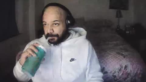 popfizzt online show from November 23, 2025, 9:58 pm