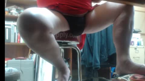 Snapshot of popstarbiker chatting on December 18, 2024, 2:10 am Pop online show from December 18, 2024, 2:10 am