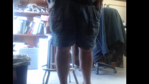 Snapshot of popstarbiker chatting on November 18, 2025, 3:38 pm Pop online show from November 18, 2025, 3:38 pm