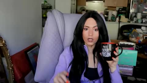 Snapshot of popstarsextape chatting on November 11, 2025, 3:34 pm A cadia online show from November 11, 2025, 3:34 pm