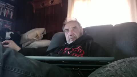 Snapshot of porkingit400 chatting on January 2, 2025, 3:19 pm porkingit400 online show from January 2, 2025, 3:19 pm