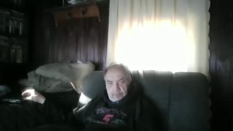 porkingit400 online show from December 5, 2025, 1:52 pm