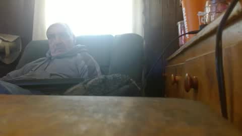 Snapshot of porkingit400 chatting on April 29, 2026, 4:33 pm porkingit400 online show from April 29, 2026, 4:33 pm