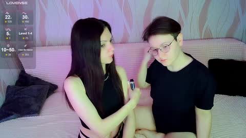 Snapshot of pornostendup chatting on January 12, 2025, 2:45 am Ana and Tati online show from January 12, 2025, 2:45 am