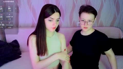 Snapshot of pornostendup chatting on November 24, 2025, 7:46 pm Ana and Tati online show from November 24, 2025, 7:46 pm