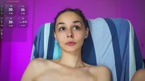    online show from December 17, 2025, 9:54 pm