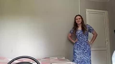 Kristy online show from July 9, 2026, 7:23 am