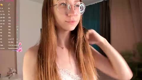 Snapshot of portia_bubbles chatting on July 20, 2026, 8:17 am Elizabeth online show from July 20, 2026, 8:17 am