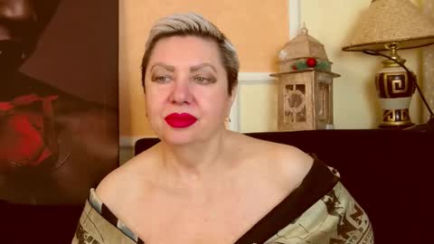 Snapshot of posh_lady chatting on February 19, 2026, 9:27 am LADY POSH online show from February 19, 2026, 9:27 am