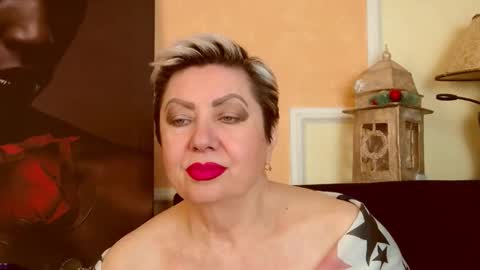 Snapshot of posh_lady chatting on March 25, 2026, 9:10 pm LADY POSH online show from March 25, 2026, 9:10 pm