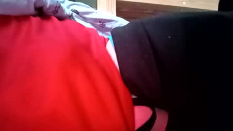 poskairmantas76 online show from November 10, 2025, 6:12 am