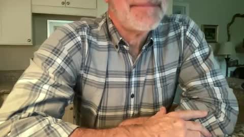Snapshot of post01card chatting on October 2, 2025, 7:43 pm Post online show from October 2, 2025, 7:43 pm