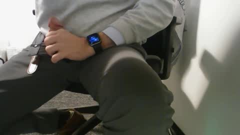 Snapshot of poundtownusa2016 chatting on February 27, 2026, 3:23 pm ConchilDog online show from February 27, 2026, 3:23 pm