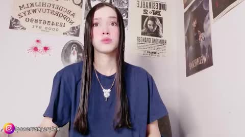 Snapshot of power_ranger_pink chatting on January 17, 2026, 10:09 am genie online show from January 17, 2026, 10:09 am