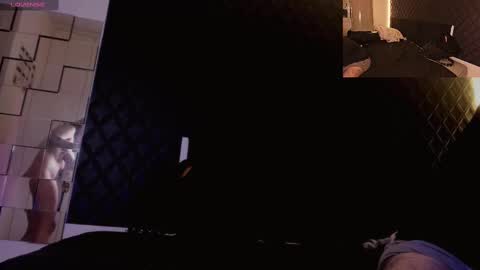 Snapshot of powercouplemix chatting on February 27, 2025, 1:05 am Ravena Rozz online show from February 27, 2025, 1:05 am