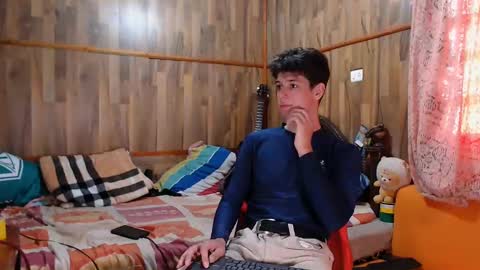 Snapshot of powertwinky chatting on February 1, 2025, 8:47 pm chris independent online show from February 1, 2025, 8:47 pm