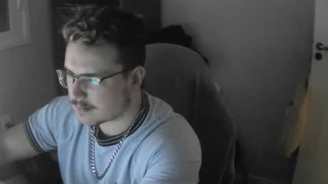 Snapshot of pradbate chatting on January 12, 2026, 3:45 am Pradoka online show from January 12, 2026, 3:45 am