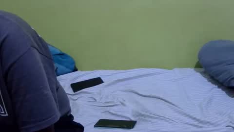 precious_nesh online show from November 3, 2025, 6:03 am