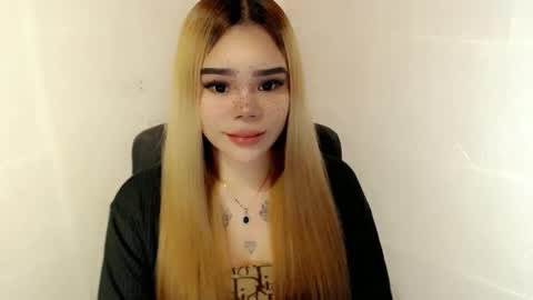 MAXXINE online show from January 17, 2026, 7:02 am