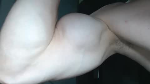 JUAN online show from November 6, 2025, 2:56 am