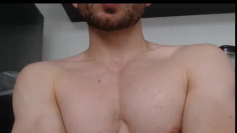 JUAN online show from November 17, 2025, 8:14 pm