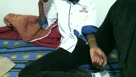 preshty online show from November 5, 2025, 11:32 am