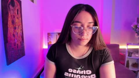 Camila  online show from May 21, 2026, 2:13 pm