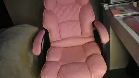 Snapshot of pressplayxo chatting on February 18, 2026, 11:06 am The Myth The Legend The baddest Bitch of all online show from February 18, 2026, 11:06 am