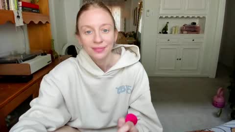 Pretend online show from May 31, 2026, 3:52 pm