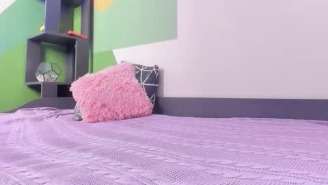 Snapshot of pretty__victoria chatting on March 12, 2026, 5:57 am Lady vikki online show from March 12, 2026, 5:57 am